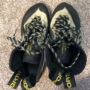 Size 35 LaSportiva climbing shoes